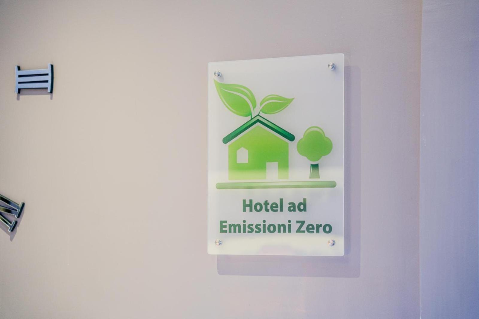 Confidence Hotel San Silvestro San Prospero Екстериор снимка